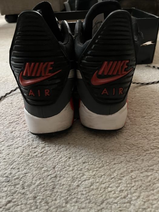 Маратонки Nike air max номер 40