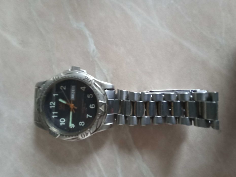 Лот часовници Q&Q