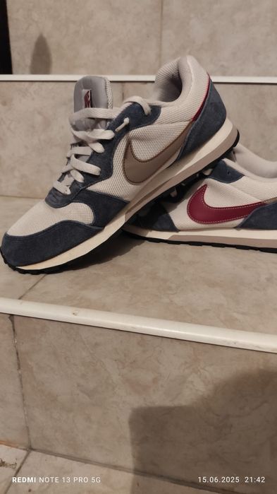 Adidasi barbați Nike