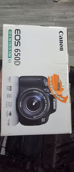 Canon EOS 650D Б/У