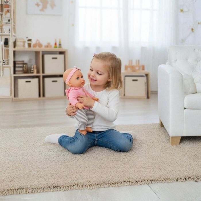 Очарователна кукла бебе - перфектният подарък за малките дами