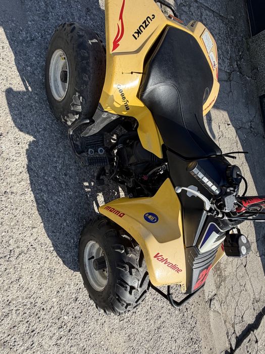 Продава се ATV SUZUKI