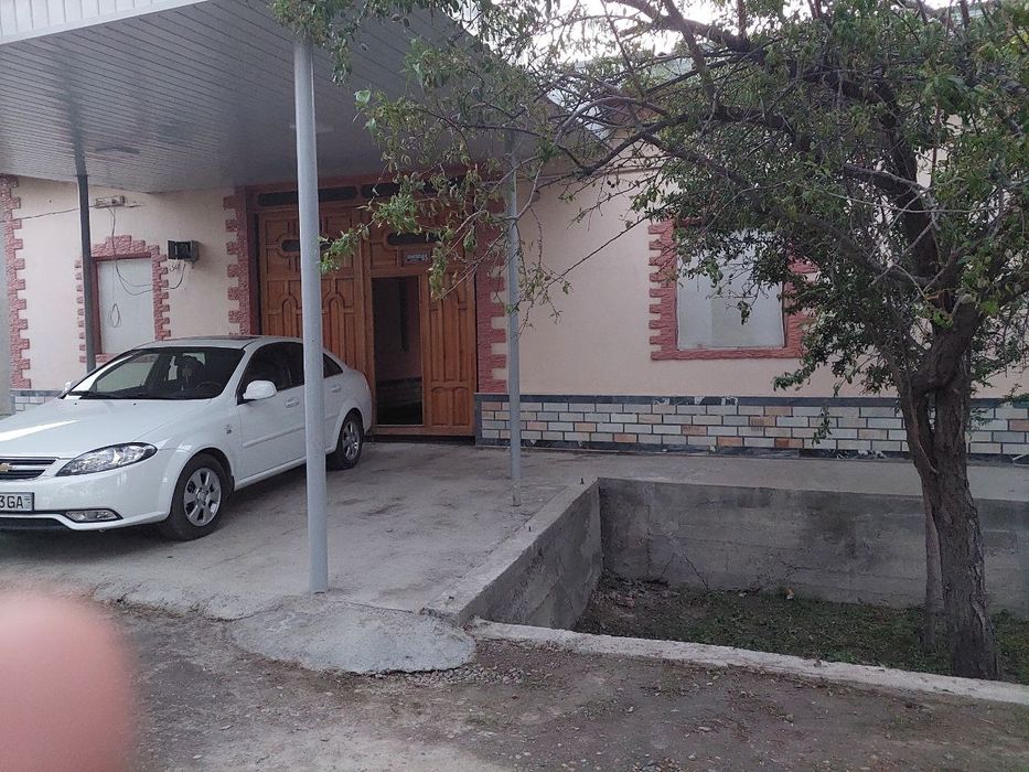 Tayyor kirib yashash uchun hovli