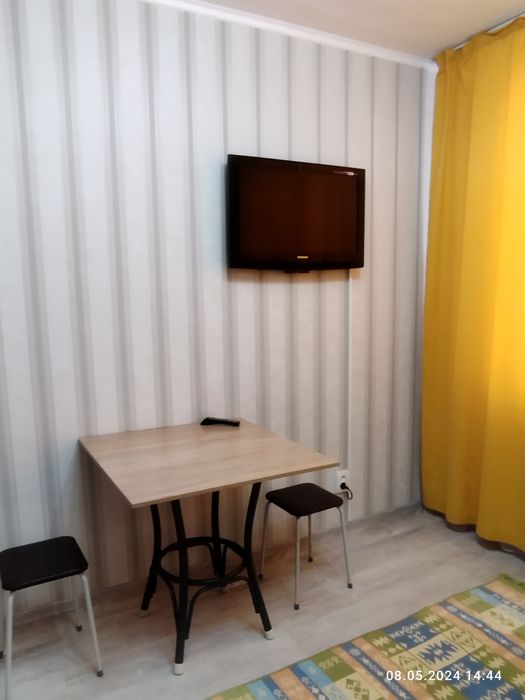 По часам. 2 часа 3000 минемум