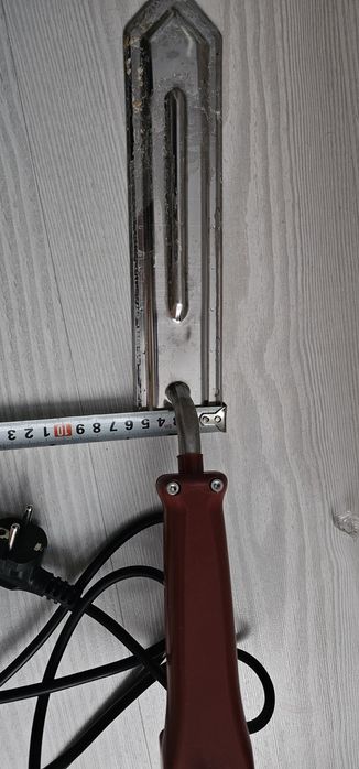 Нож пчеларски за разпечатване на мед