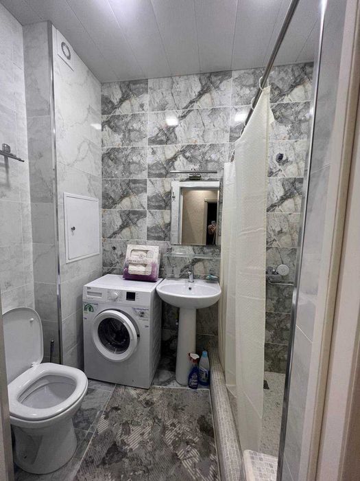 Продаётся 2/4/7 квартира в Юнусабаде