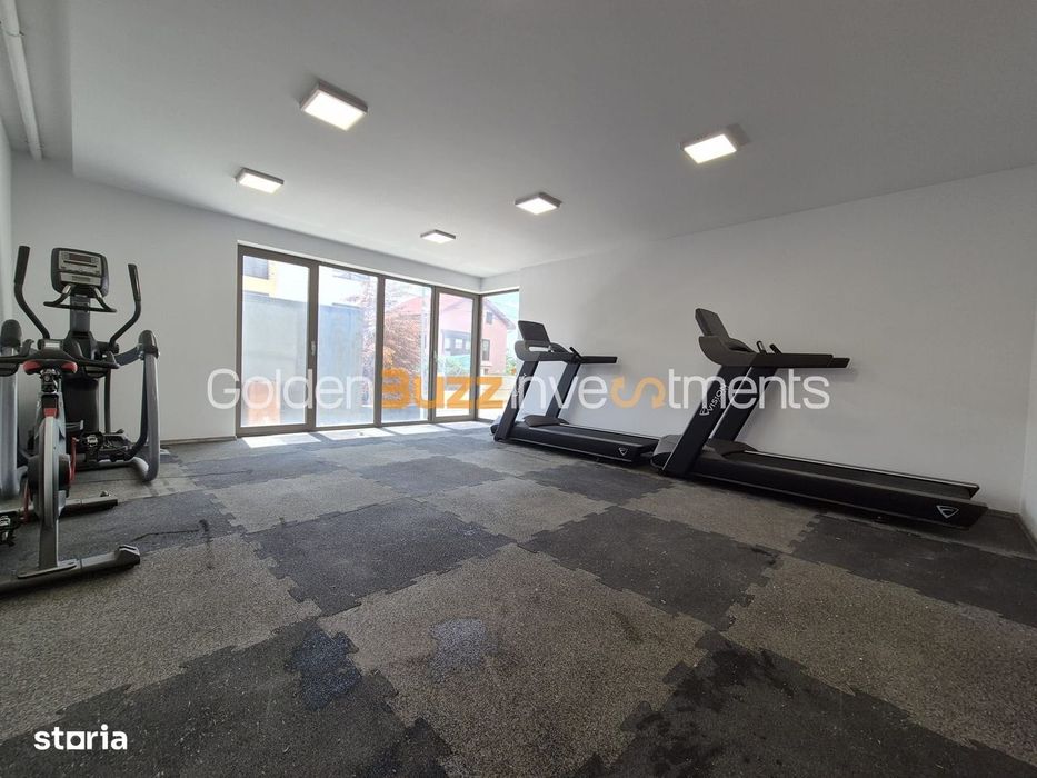 Spatiu comercial | Sisesti |