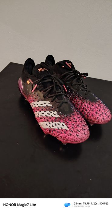 Adidas predator demonskin
