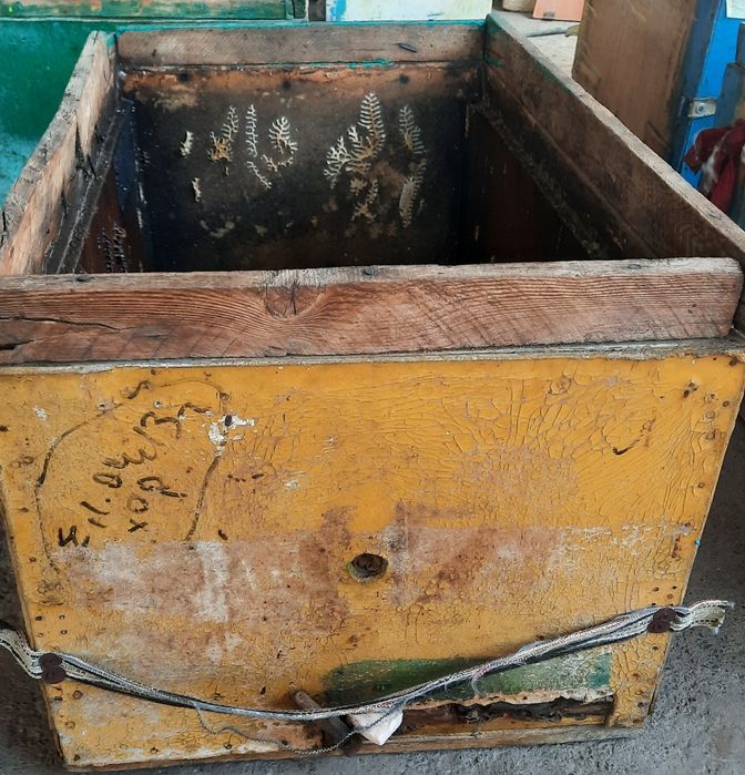 Продам ульи б/у рабочее состояние лежаки