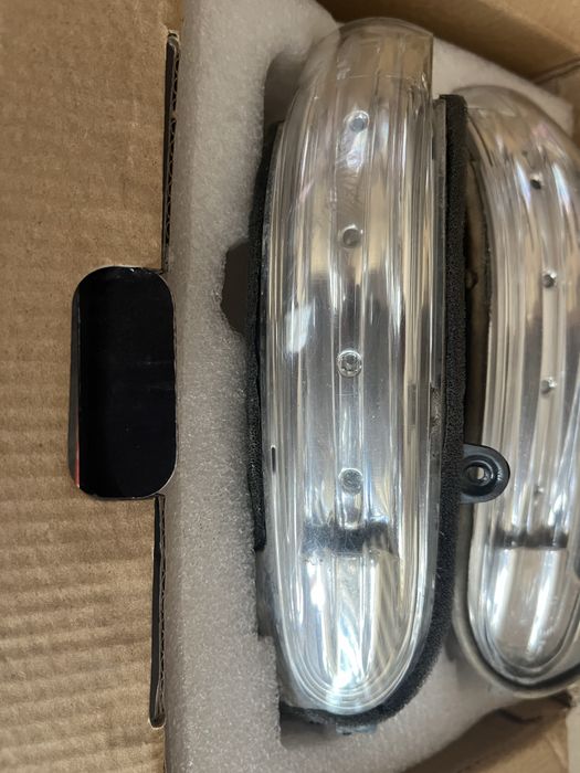 Мерцедес мигачи Ц класа