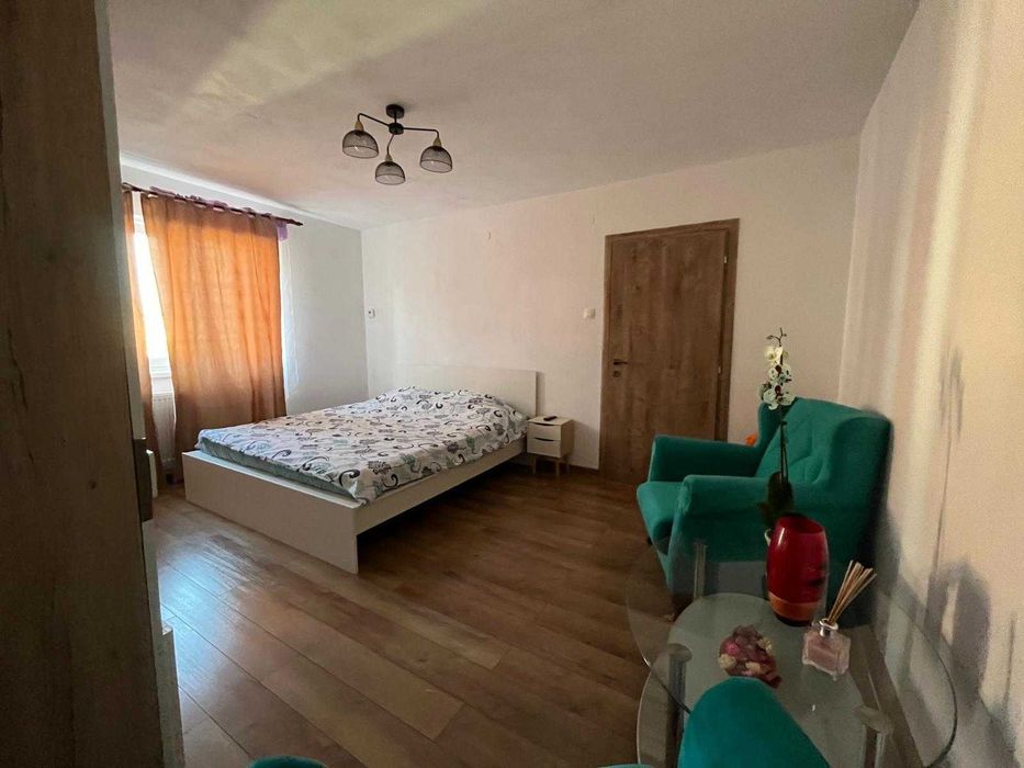 Inchiriez apartament 2 camere, Alba Iulia, cetate