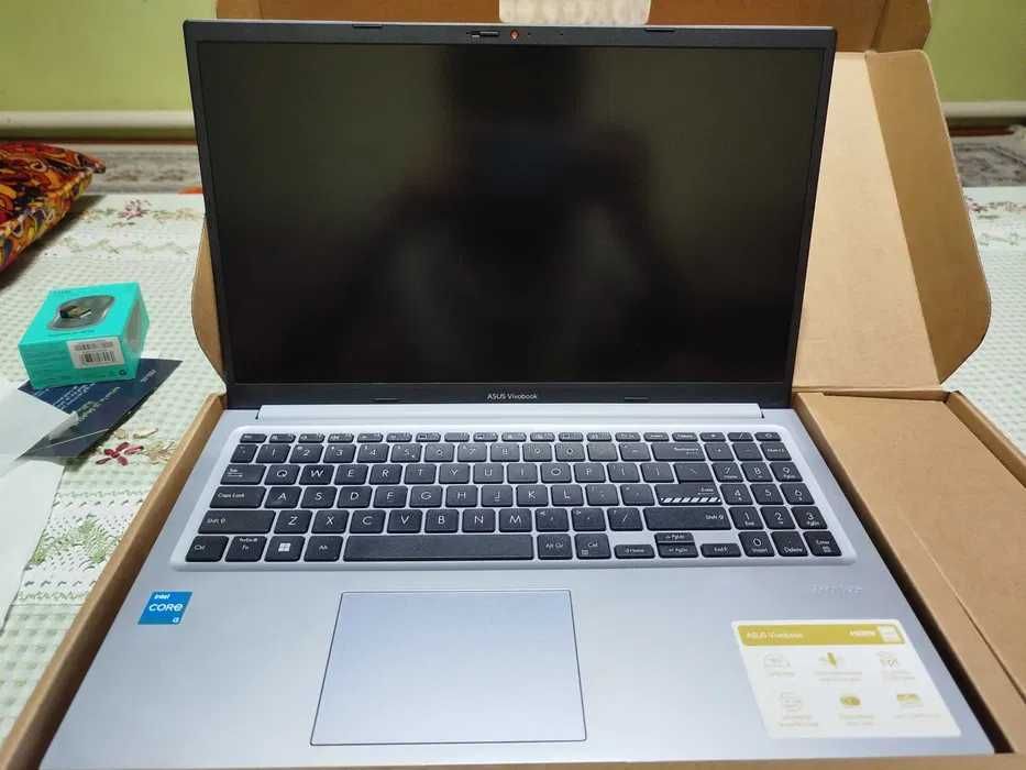 ASUS VIVOBOOK i3-1220P > i5-1334U /8GB/512SSD