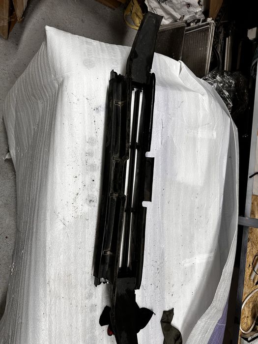 Hotă aer audi e-tron.cod:4ke121286.f.