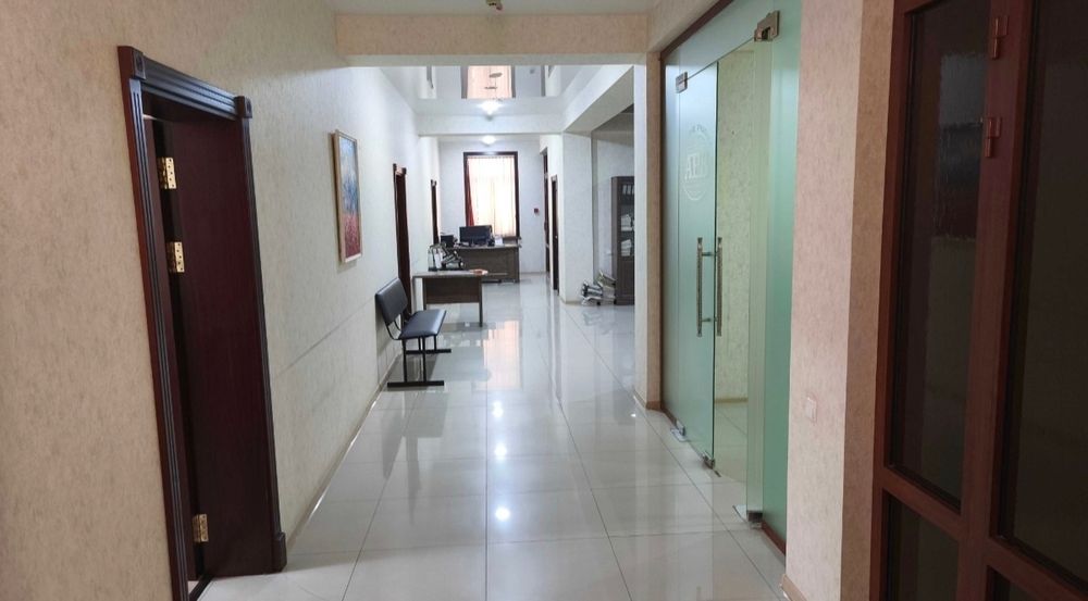 Нежилое помещение под офис