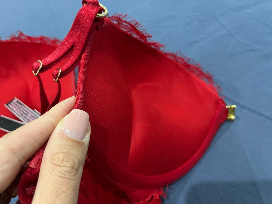 Vand sutien Victoria's Secret, double push-up, 34C