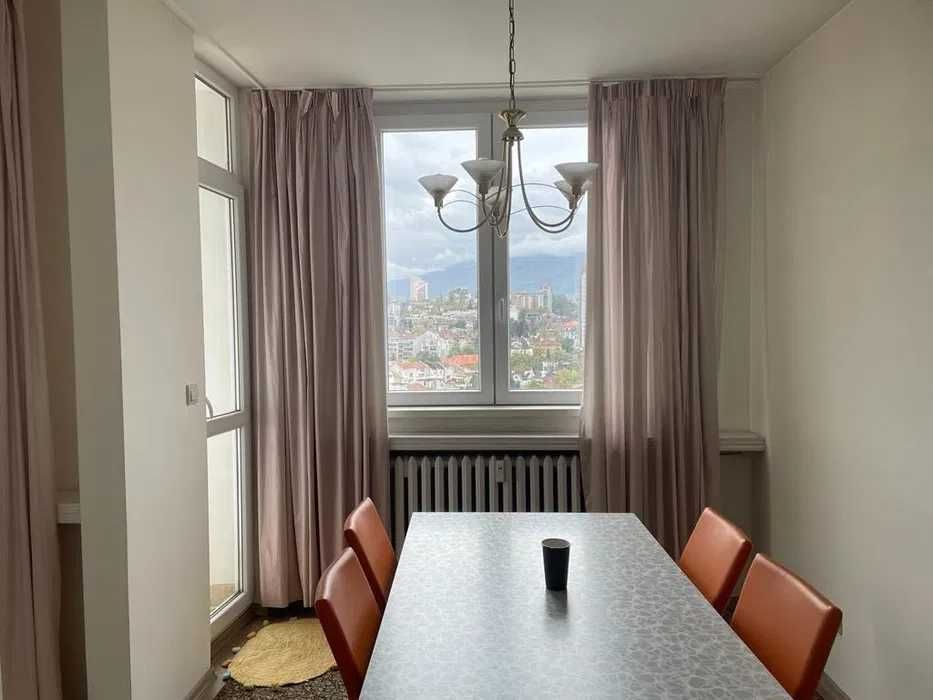 Дава се под наем Двустаен апартамент в София, Лозенец - 60 кв.м за 490 € - Снимка #2