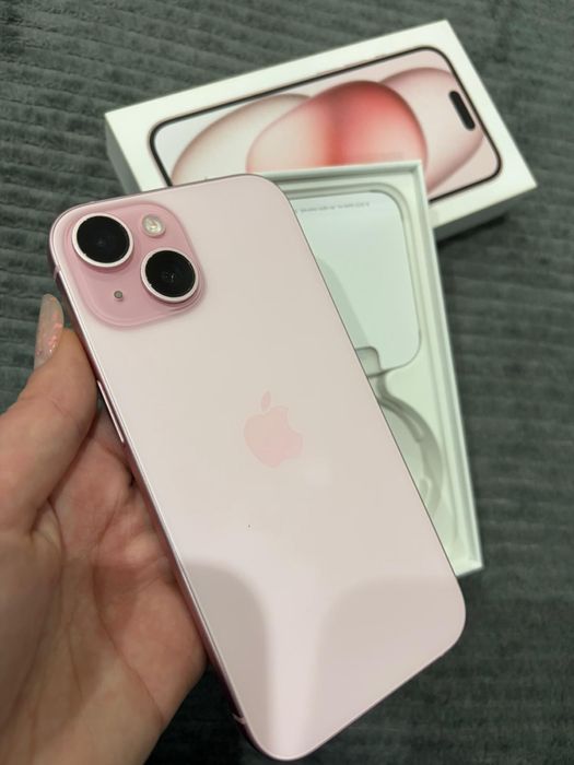 Vand Iphone 15 Roz