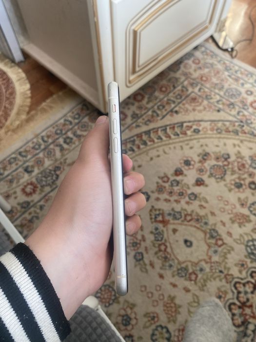 Айфон 11 хорошем сост