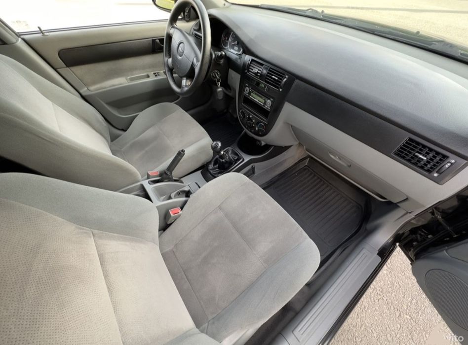 Гид с личным автомобилем Самарканд Регистан ШахиЗинда ГурЭмир Сиаббаза