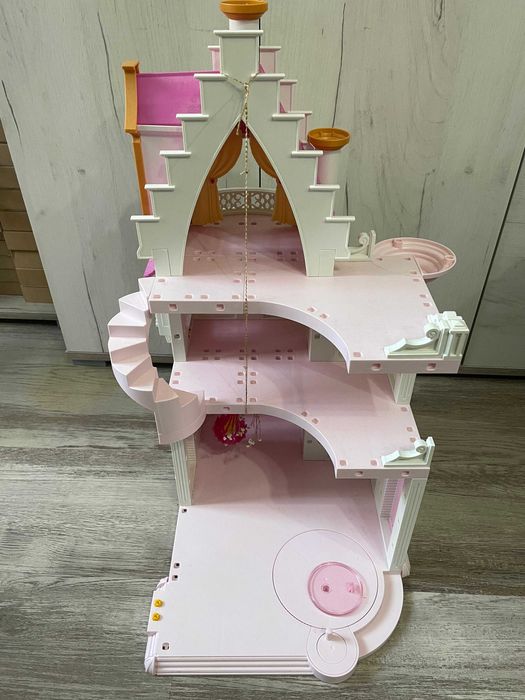 Castel de joaca interactiv pentru copii/fetite