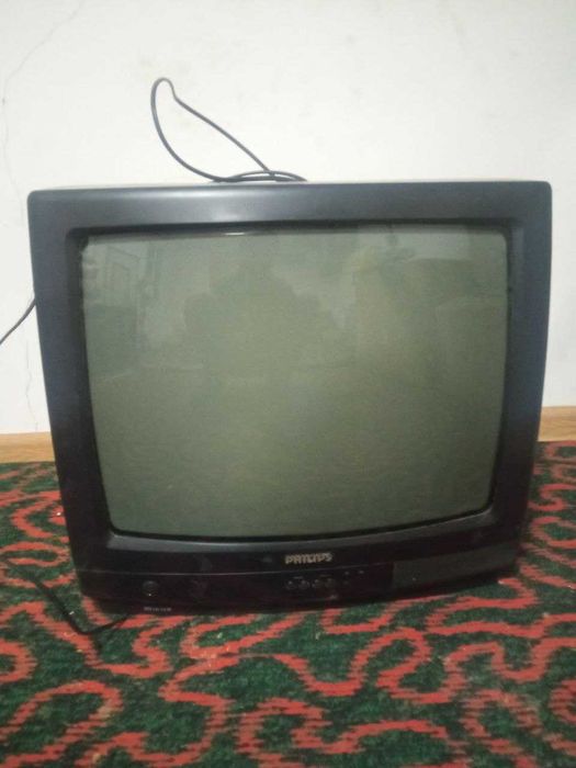 Телевизоры Samsung и Philips