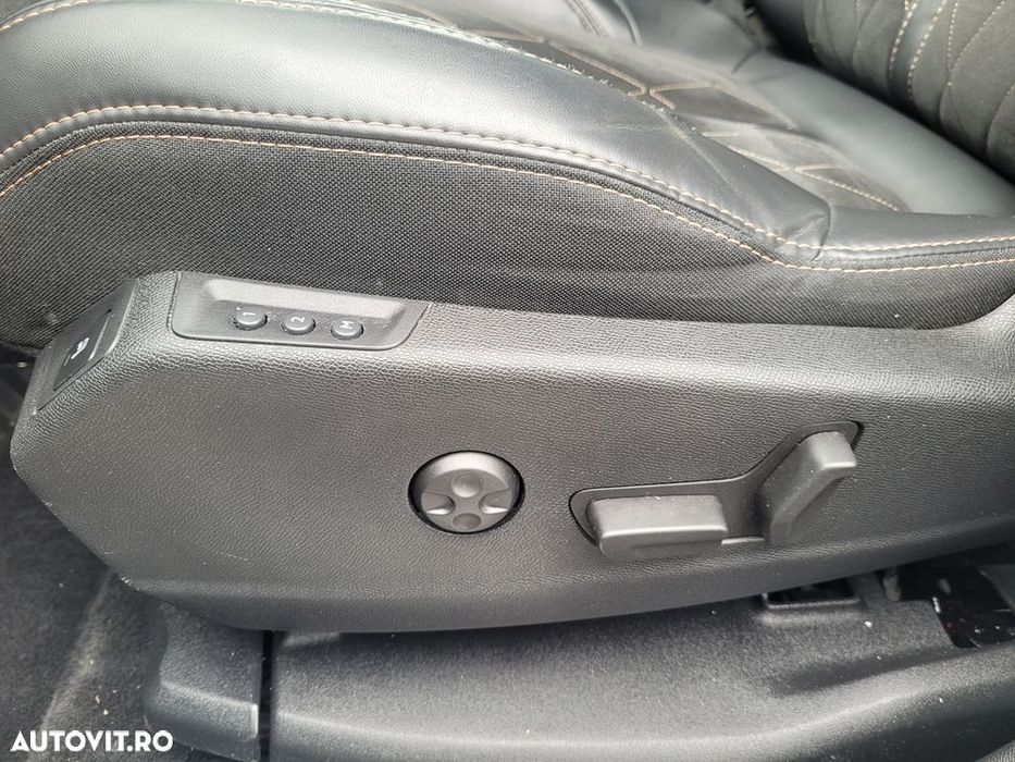 Peugeot 5008 GT 2.0 BlueHDI