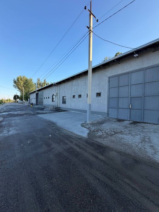 400 kv 3 ta yonma yon binolar ijaraga beriladi. 1 200$
