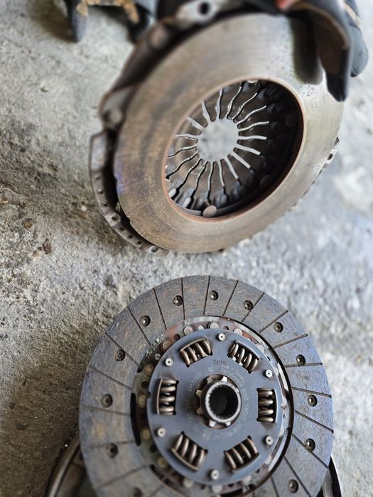 Volan + ambreiaj opel astra j 2.0 cdti euro 5 a20dth