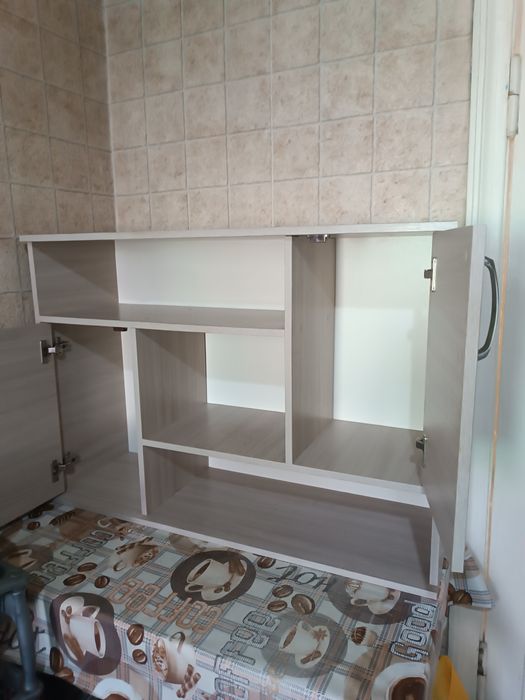 Продам тумбочный шкаф