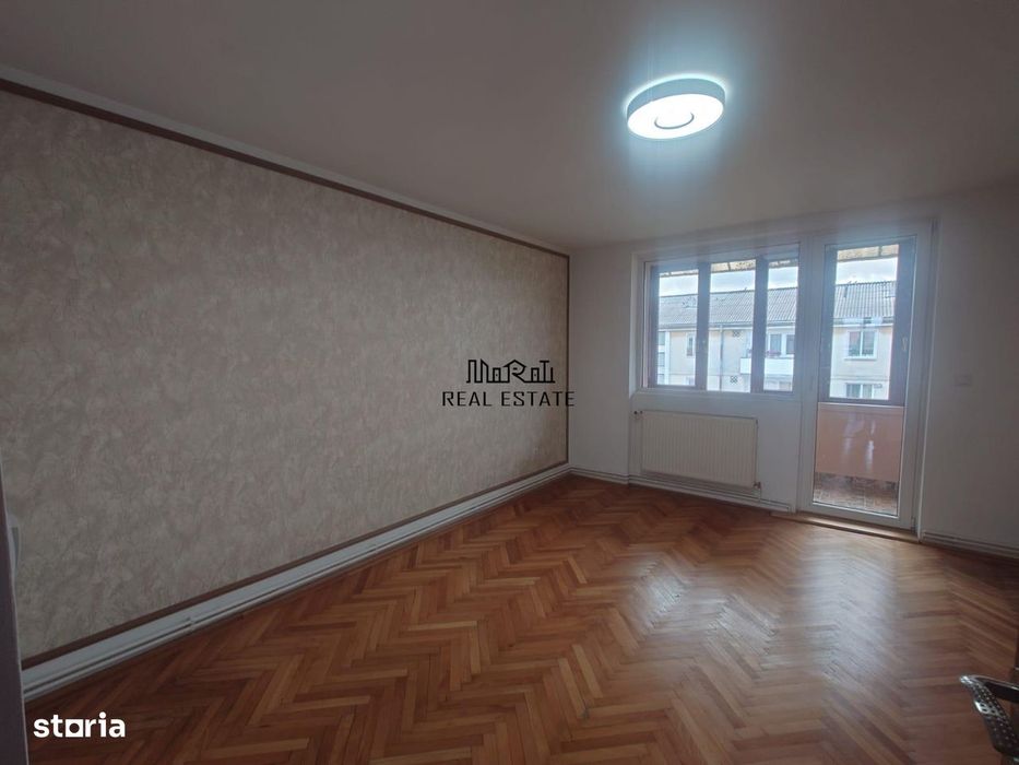 Apartament 3 camere renovat