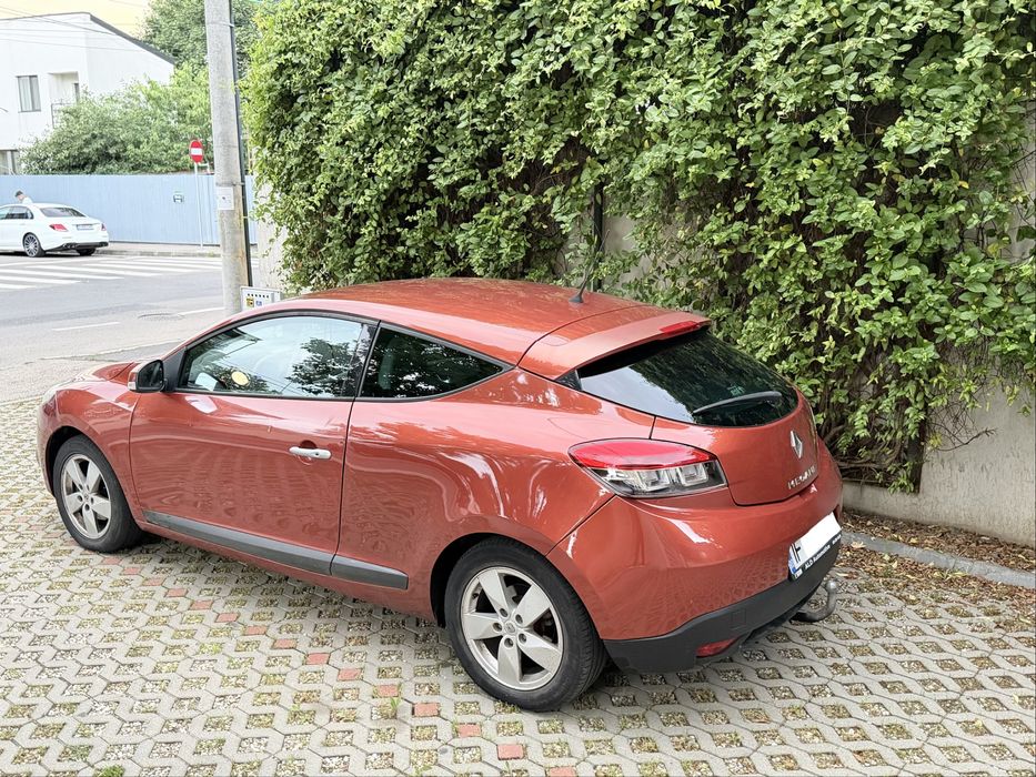 RENAULT Megane 2010 — imagine 3