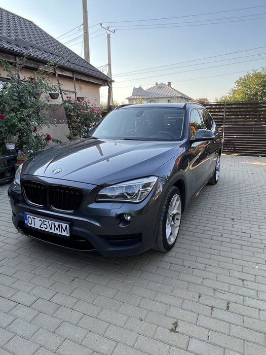 BMW X1 2014 — imagine 3
