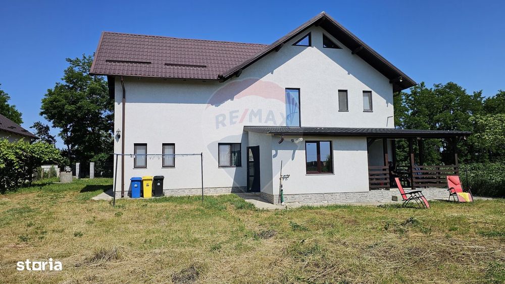 Casă / Vilă cu 6 camere de vânzare in Hânțești, Suceava