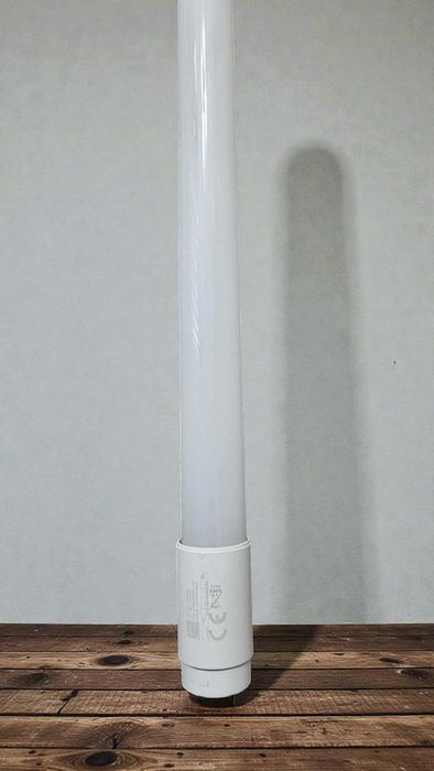 Tub LED Lumen 24W, 4000K, 2500lm, 150 cm – stare foarte buna