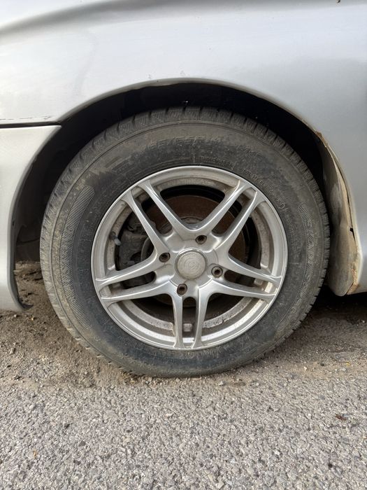 Hyundai coupe 1.6 benzin