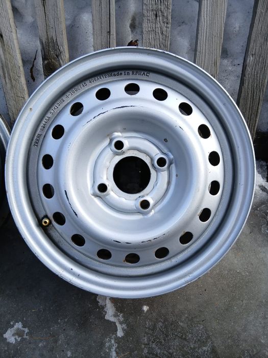 Продам штампованые диски