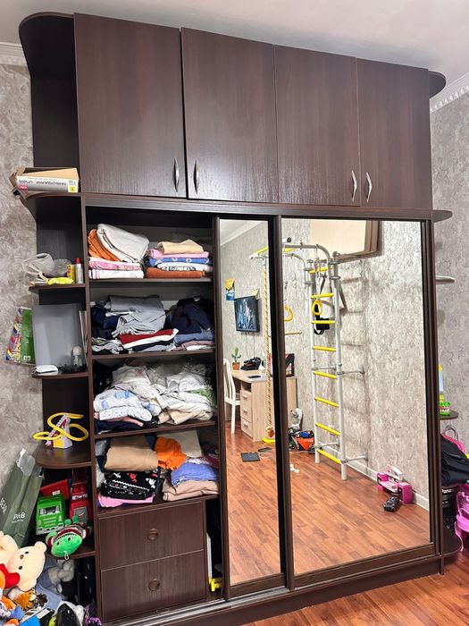 Продам шкаф в идеальном состоянии