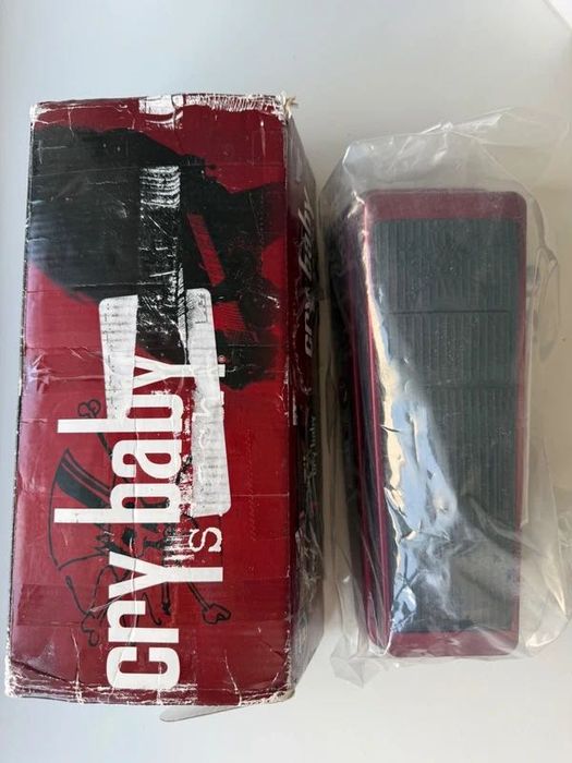 Pedala chitara Wah-Wah Dunlop Cry Baby - SLASH signature model - NOU