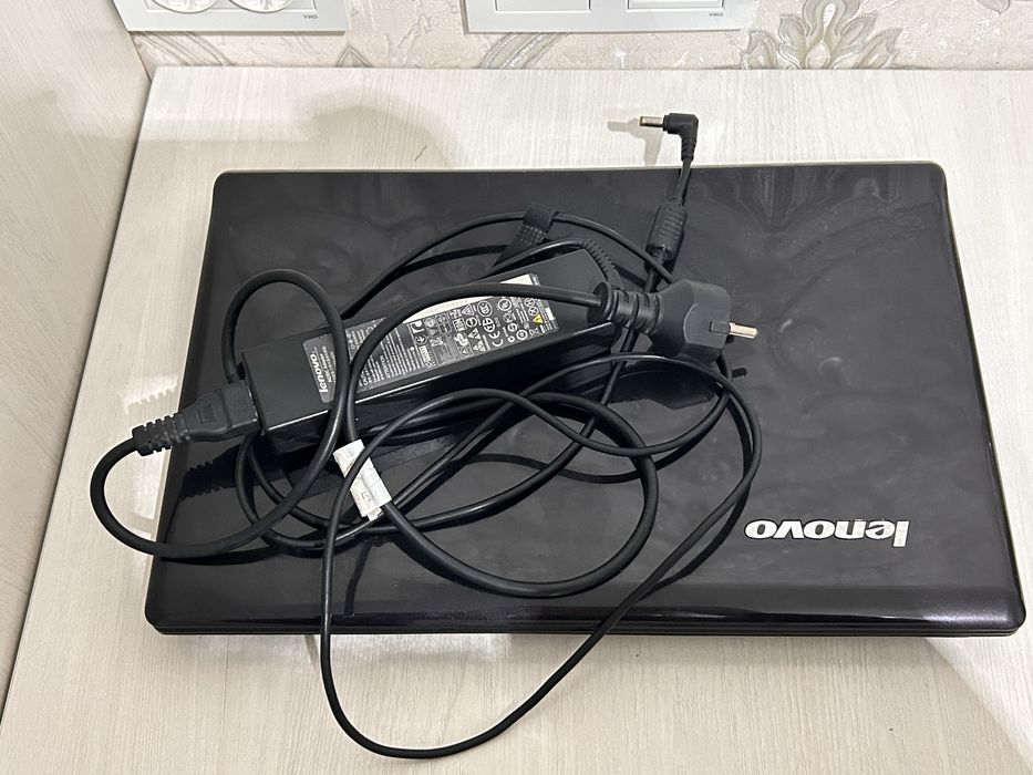 Ноутбук  Lenovo.