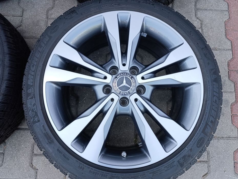 Jante originale Mercedes C class W 205 18'' cu anvelope de iarnă
