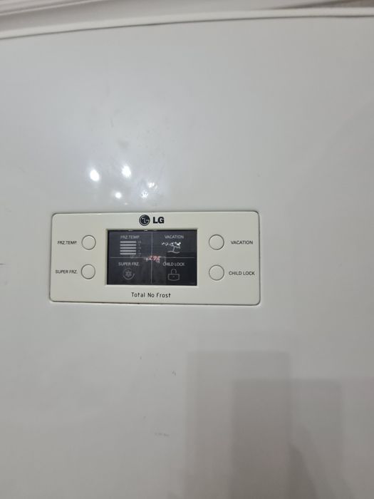 Холодильник  LG l