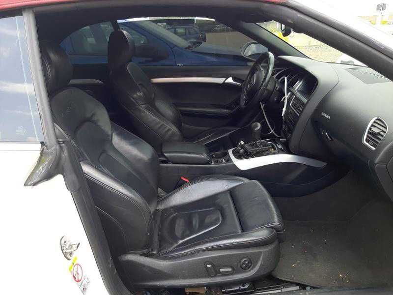 Само на части Audi A5 Кабрио Кабриолет 3.0 TDI 239кс