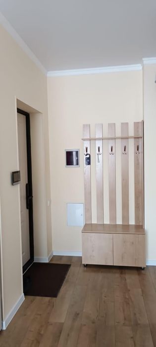 Продаю мебель в прихожую