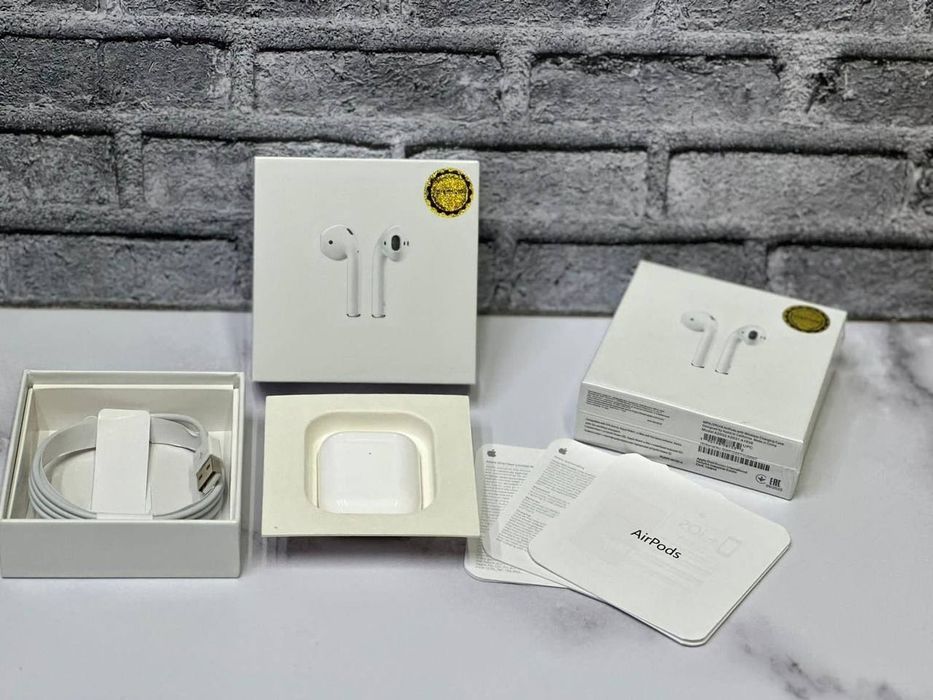 Наушники Airpods