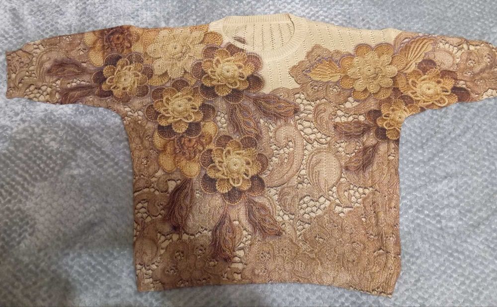 Продам женские кофты