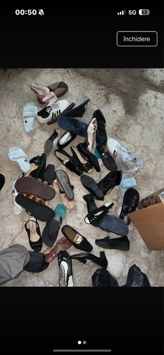 Vand 20 perechi papuci 69 lei