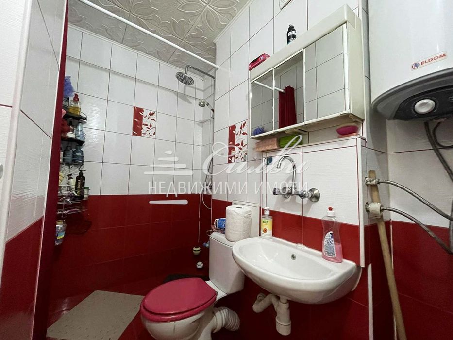 Продава се Двустаен апартамент в Шумен, Боян Българанов 1 - 64 кв.м за 837 €/кв.м - Снимка #7