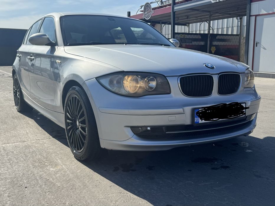 BMW Seria 1 2009 — imagine 1