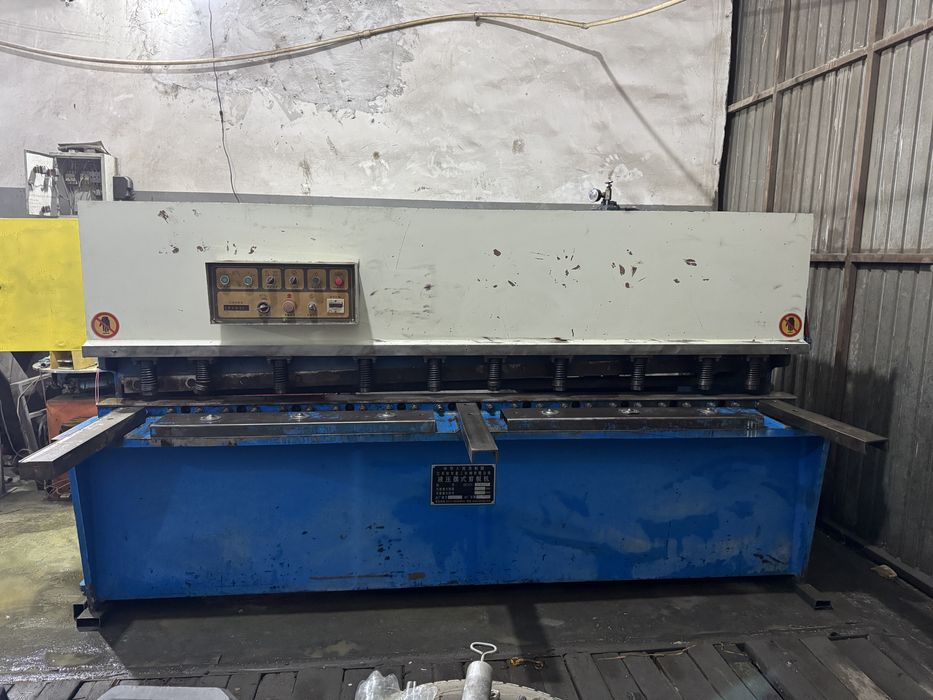 Продам Гильотина гидравлический