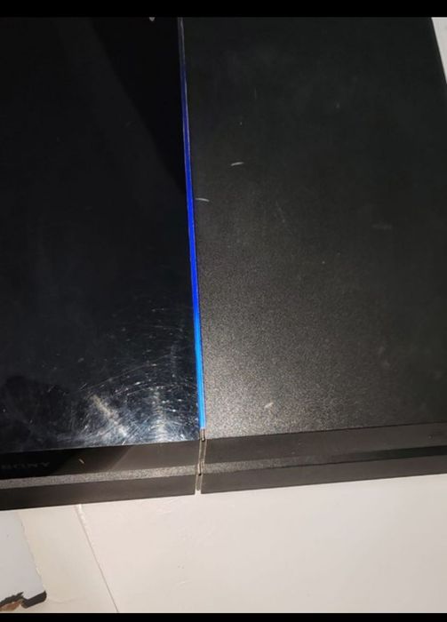 Playstation 4 slim
